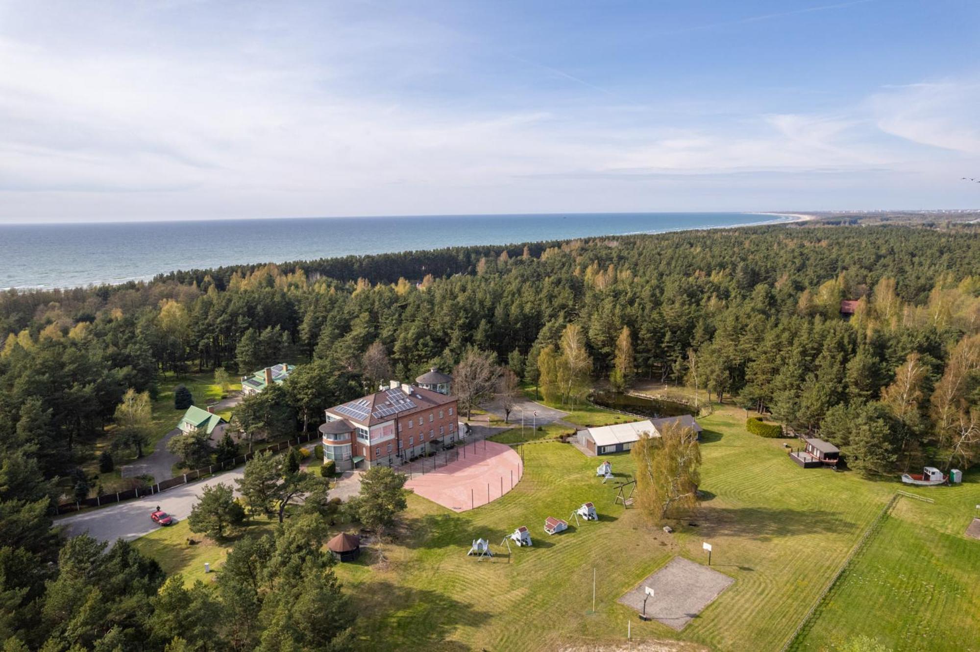 Roze Village Jurnieka Ligzda Pērkone Екстериор снимка